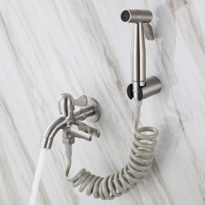 Spray gun set one in two out of the bathroom balcony
