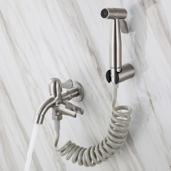 Spray gun set one in two out of the bathroom balcony