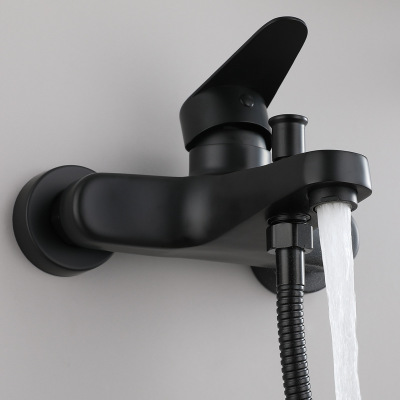 Triple bath simple shower set Hot and cold